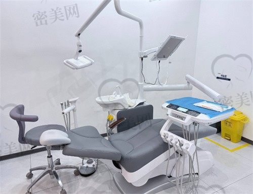 银川时光口腔门诊部诊疗室