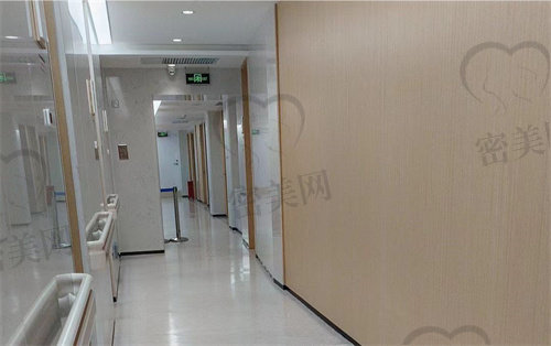 美冠塔口腔医院在北京有几家