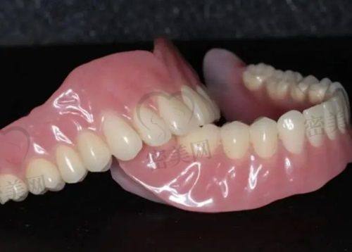 上海市青浦区张秋瑾口腔诊所营业时间：