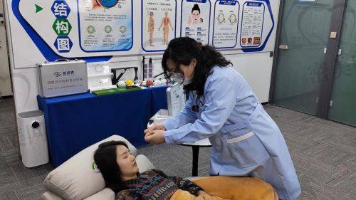 兰州大学第二医院眼科营业时间：