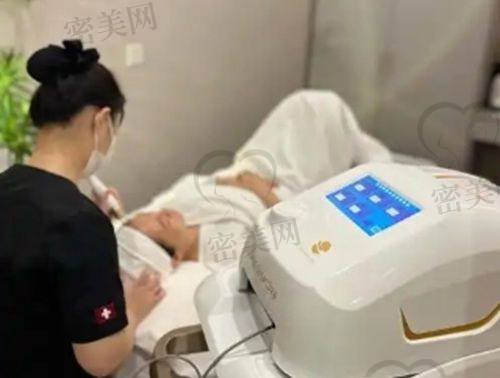 许红丽医生荣誉资质