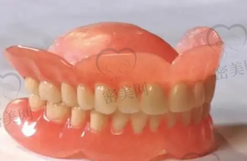 上海杨莽口腔诊所特色优势：