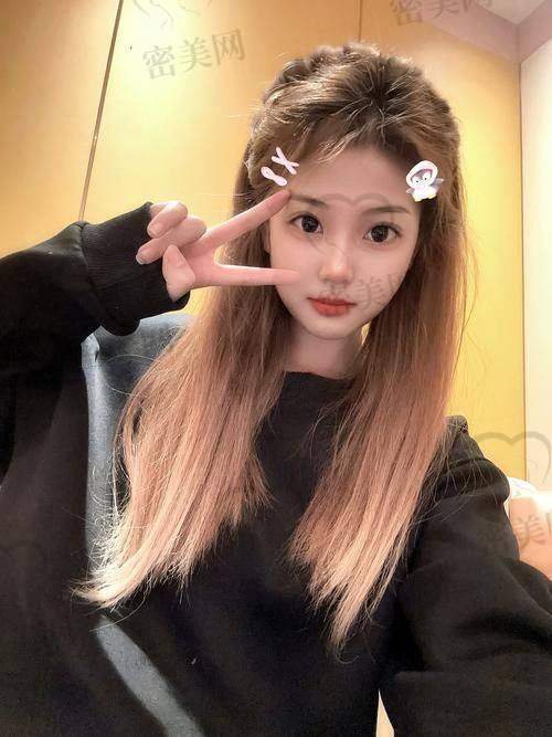 上海华美李健擅长项目：假体隆胸&自体脂肪丰胸双修
