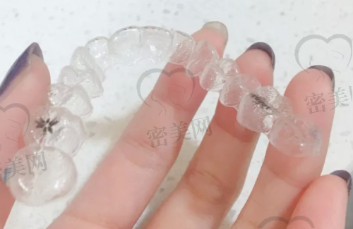 上海安信口腔门诊部营业时间：