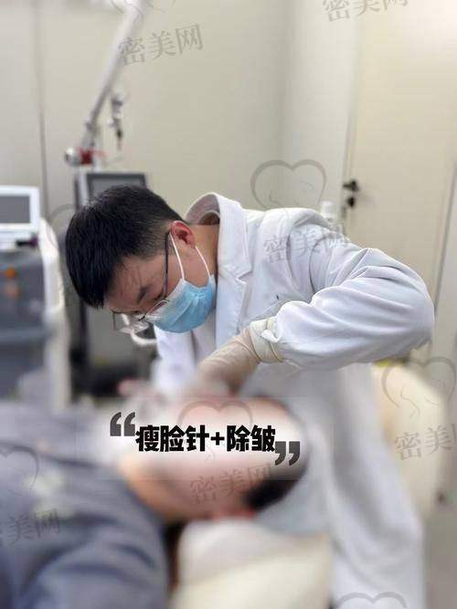 不同年龄段女性适合的整形项目