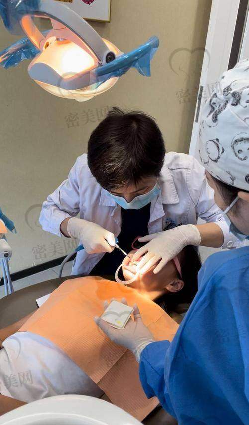 滕利医生：功能美学并重，价格+修复双稳妥