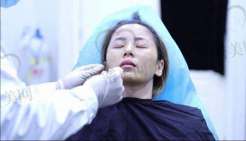 重庆美仑美奂整形医院面部轮廓固定的技术优势大揭秘