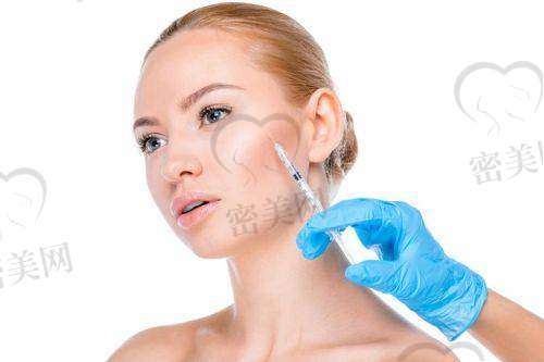 45岁女性面部填充副作用及并发症防治
