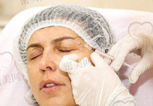 45岁女性面部填充价格