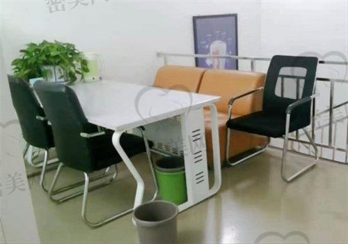 【晋中榆次博雅口腔诊所诊疗设备：】